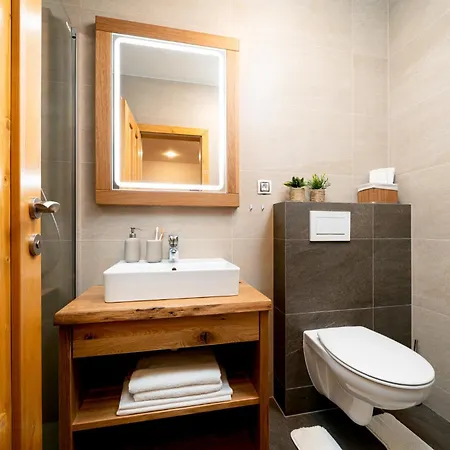 Spindl Self Check-in & Sauna 4* Szpindlerowy Młyn