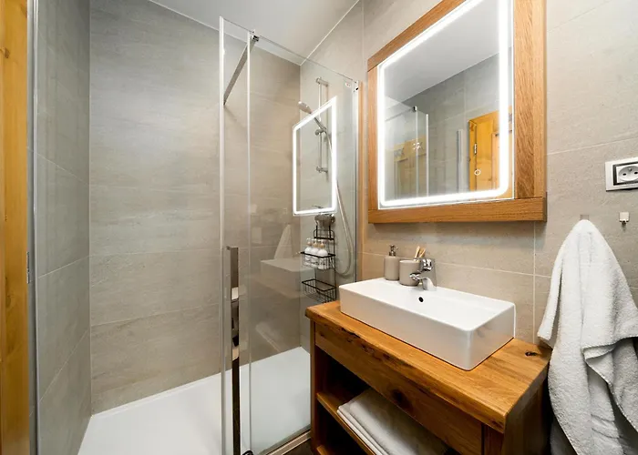 Spindl Self Check-in & Sauna Apart Otel Špindlerŭv Mlýn