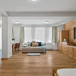 Apartmanhotel Spindl Self Check-in & Sauna 4*