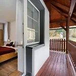 Spindl Self Check-in & Sauna Apartahotel