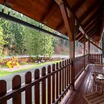 Apartmanhotel Spindl Self Check-in & Sauna 4*