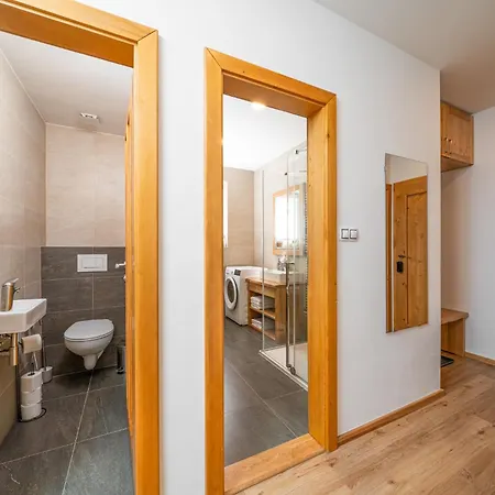 Hotel apartamentowy Spindl Self Check-in & Sauna 4*